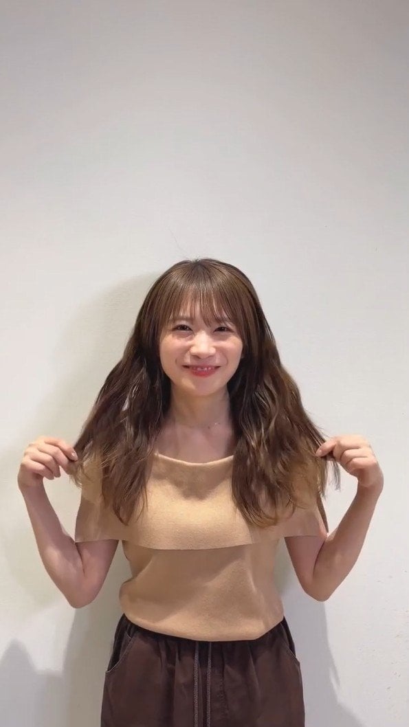 ボブ【 秋元真夏 】「さらに切った」今年7月に〝25cm切っちゃった
