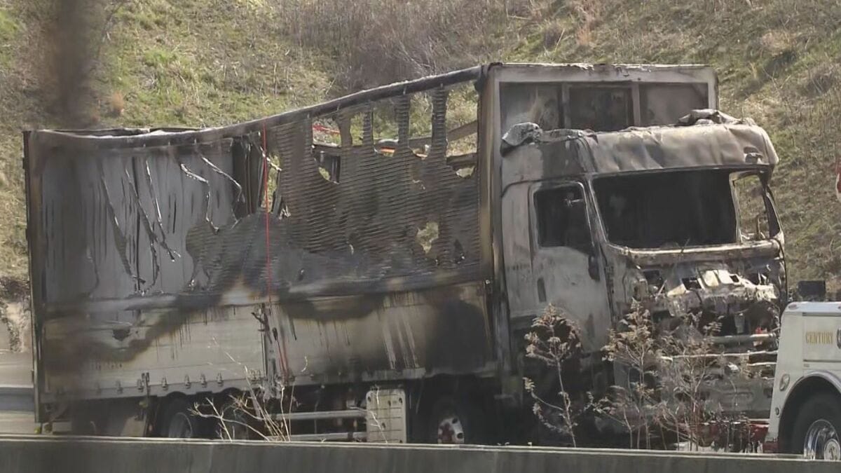 新名神6人死亡事故 今夜容疑者立ち会いで実況見分の方針 遺体の損傷激しく身元の特定には最長で1か月ほどかかる見通し