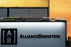 パッシブ投資は「ディストピア的共生」、隠れたリスク警告－議論再燃| TBS CROSS DIG with Bloomberg