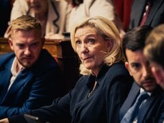 ルペン氏の仏極右政党、人気でも資金調達で欧州奔走－来年に大統領選| TBS CROSS DIG with Bloomberg