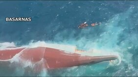 インドネシア・ジャワ海で旅客船が転覆 日本人の被害情報はなし 6人死亡、130人が行方不明 捜索続く|TBS NEWS DIG