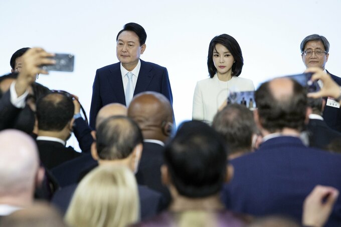 韓国の前大統領夫人を逮捕、あっせん収賄や株価操作などの疑い－報道