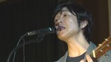 レミオロメンの藤巻亮太さんが学園祭にサプライズで登場！　山梨の中学校|TBS NEWS DIG