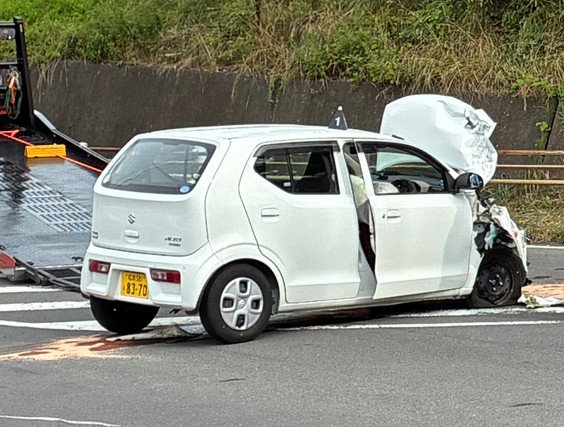 軽乗用車がガードパイプに衝突　運転していた男性が意識不明の重体　長野市信州新町の国道19号　|　SBC NEWS | 長野のニュース | SBC信越放送