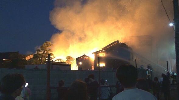 【続報】大法寺で火事 約8時間45分後に消し止められる 複数の建物への飛び火も 富山・高岡市 | 富山のニュース|天気・防災|チューリップテレビ
