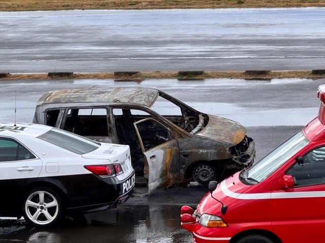 焼けた車の中から1人の遺体...最上川河川敷で車両火災　警察が身元の確認など進める（山形・酒田市）　|　山形のニュース│TUYテレビユー山形