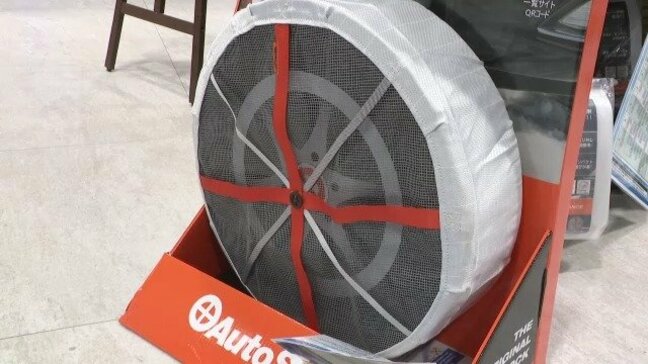 名古屋でも積雪か ｢急いで慌てて…｣ カー用品店に駆け込み続々 取り付けやすい布製チェーンの需要増 冬用タイヤの交換に来た人も|TBS NEWS DIG