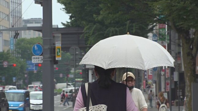 「歩いてるだけで汗が出る」　甲府は5日連続の猛暑日予想　県内に熱中症警戒アラート　山梨|TBS NEWS DIG