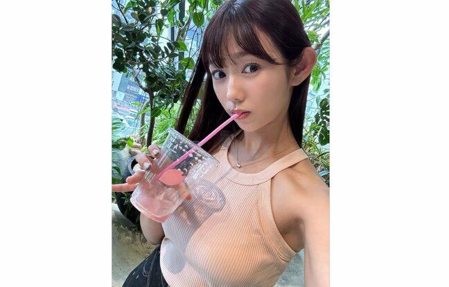 【 堀江聖夏 】 「緑、好き～」　植物に囲まれた渋谷のカフェで抹茶ドリンクを満喫する姿を公開|TBS NEWS DIG