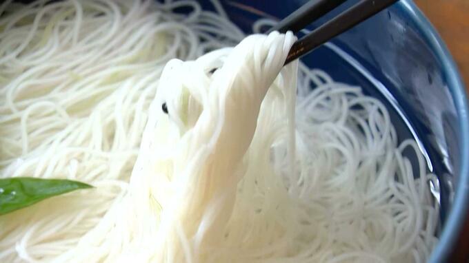 「上げたくないのに」小麦高と円安のＷパンチで“そうめん”に値上げの波【現場の声】|TBS NEWS DIG