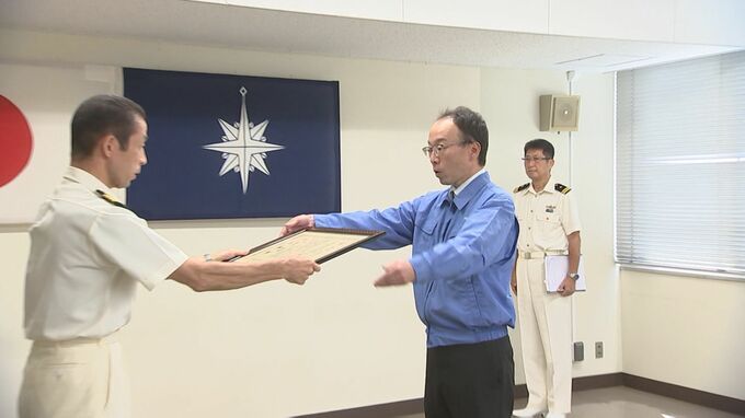 宍道湖で旅客船が座礁　乗客乗員１３人救助の男性に感謝状　境海上保安部　|　BSSニュース | BSS山陰放送