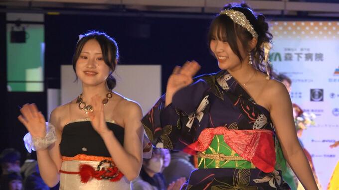 市民がランウェイを闊歩、市民参加型のファッションショー盛況　地元FM局が開局2周年で開催【高知・四万十】|TBS NEWS DIG