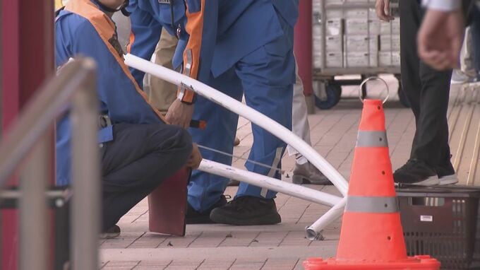 商業施設の駐車場で高齢男性が運転の乗用車が買い物客２人をはねる　いずれも軽傷　山口県山口市|TBS NEWS DIG