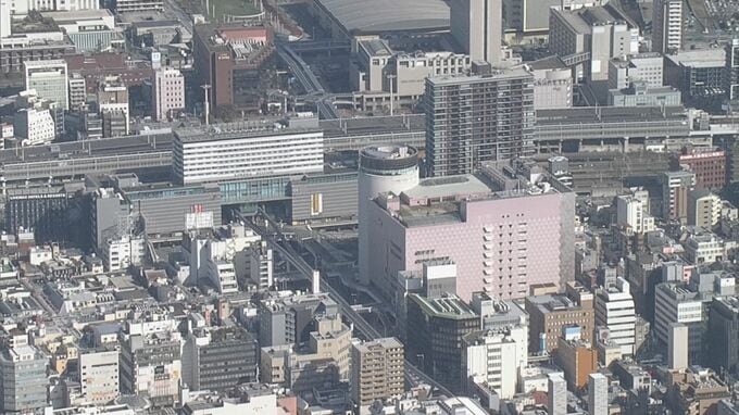 ｢何回か行って盗撮しているのでどの女性かは…」JR小倉駅近くの公衆トイレで20代女性の下半身を盗撮か　46歳美容師の男を逮捕|TBS NEWS DIG