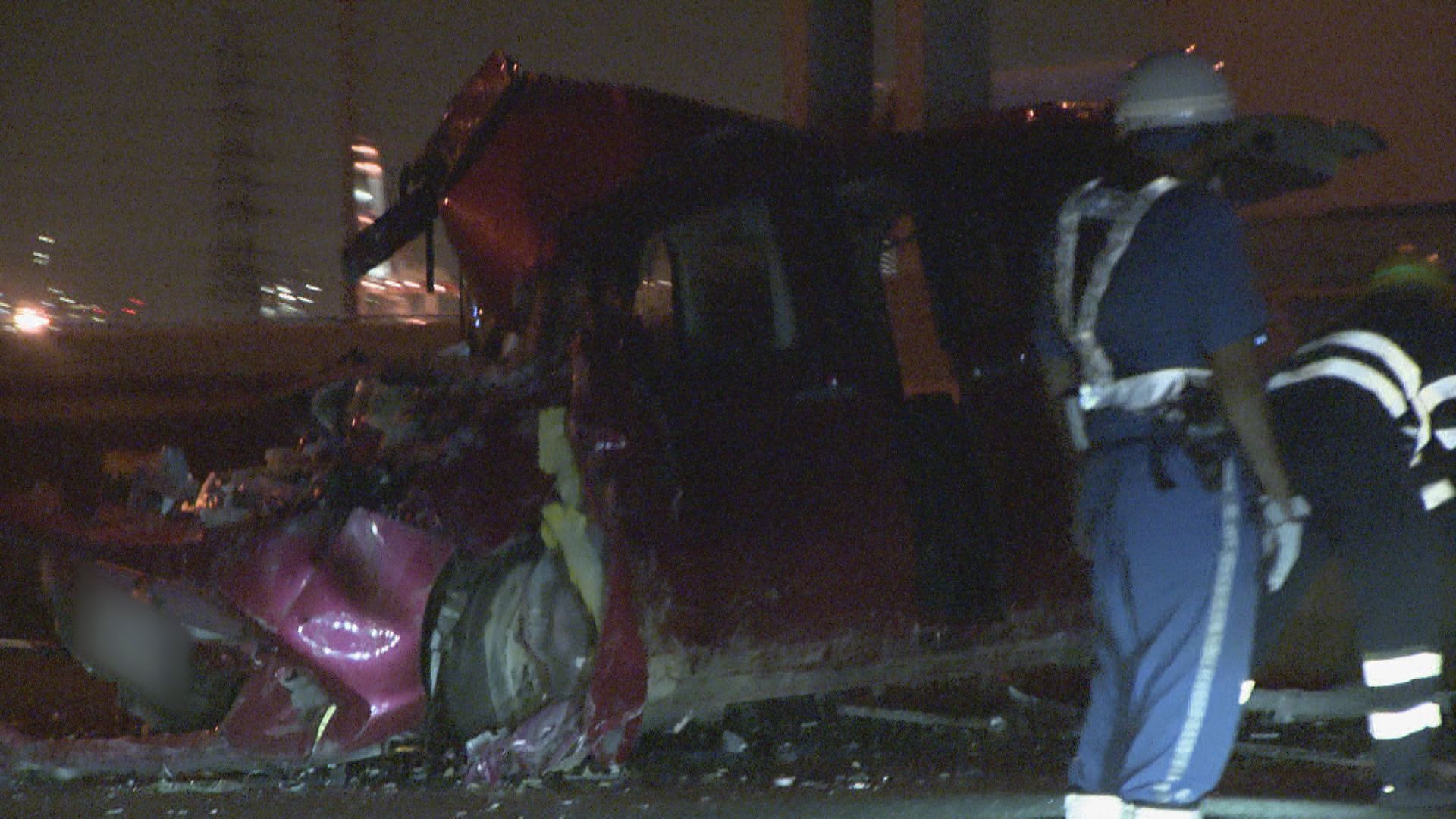 高速道路「逆走車」とトラックが衝突　直前に複数の110番通報も間に合わず　運転手の男性が意識不明