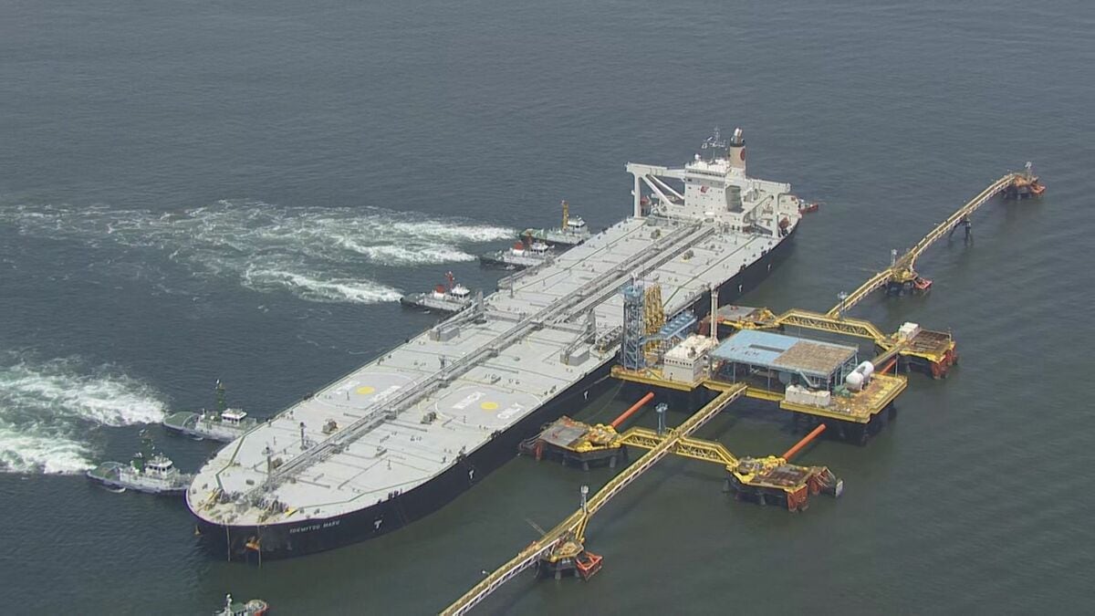 国内消費0.6日分をのせて…ホルムズ海峡通過した原油タンカー｢出光丸｣  名古屋港に到着 イラン側に｢通航料｣は支払わず 日本人乗組員3人の健康状態に問題なし