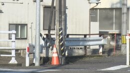 【速報】危険運転致死とひき逃げの疑い　33歳 知人の男を逮捕　制御困難な速度で信号機に衝突か、同乗の33歳女性死亡　富山・高岡市|TBS NEWS DIG