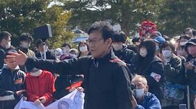 栗山監督“世界一”で凱旋!熱い出迎えに軽トラで現れ、“栗山節”全開「絶対に勝ち切ると言ってきた。昨日から暇なんで声かけて」|TBS NEWS DIG