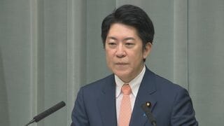 【速報】佐藤官房副長官「必要量確保できている」　カルビーの「ポテトチップス」のパッケージが白黒に変更の方針　中東情勢の緊迫化によるナフサ不足で| TBS CROSS DIG with Bloomberg