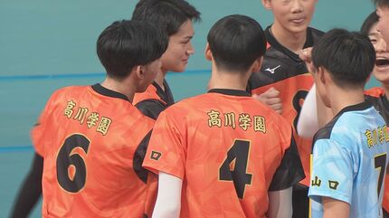 春高バレー 優勝候補に波乱 高川学園（山口）が初戦で姿消す 駒澤