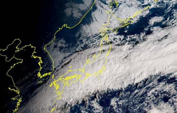 【気象情報】前線の停滞と熱帯低気圧の影響…南西諸島で大雨、土砂災害に警戒 伊豆諸島も23日にかけ注意【雨と風のシミュレーション】 | 富山のニュース|天気・防災|チューリップテレビ