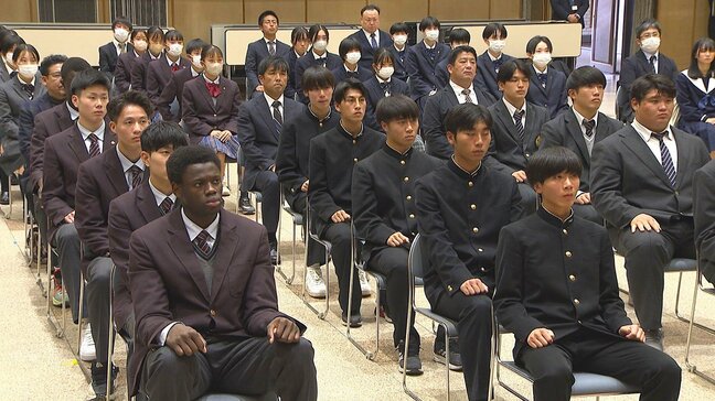 冬の高校スポーツ全国大会出場へ　ラグビーや駅伝など9競技・14校の選手を激励　大分　|TBS NEWS DIG