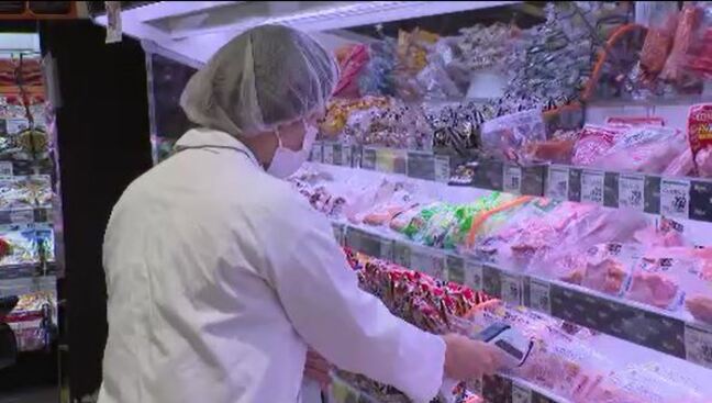 食中毒防止へ商品の表面温度や賞味期限などをチェック　年末年始控え保健所がスーパーや旅館などへ一斉の立ち入り検査|TBS NEWS DIG