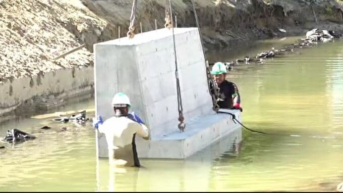 能登半島地震で大きなダメージ “和倉温泉”で新たな護岸の設置工事が始まる 石川・七尾市|TBS NEWS DIG