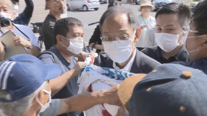 【速報】中国電力山口県上関町に到着・反対派住民らの抗議で役場に入れず　使用済み核燃料中間貯蔵施設建設を提案へ|TBS NEWS DIG