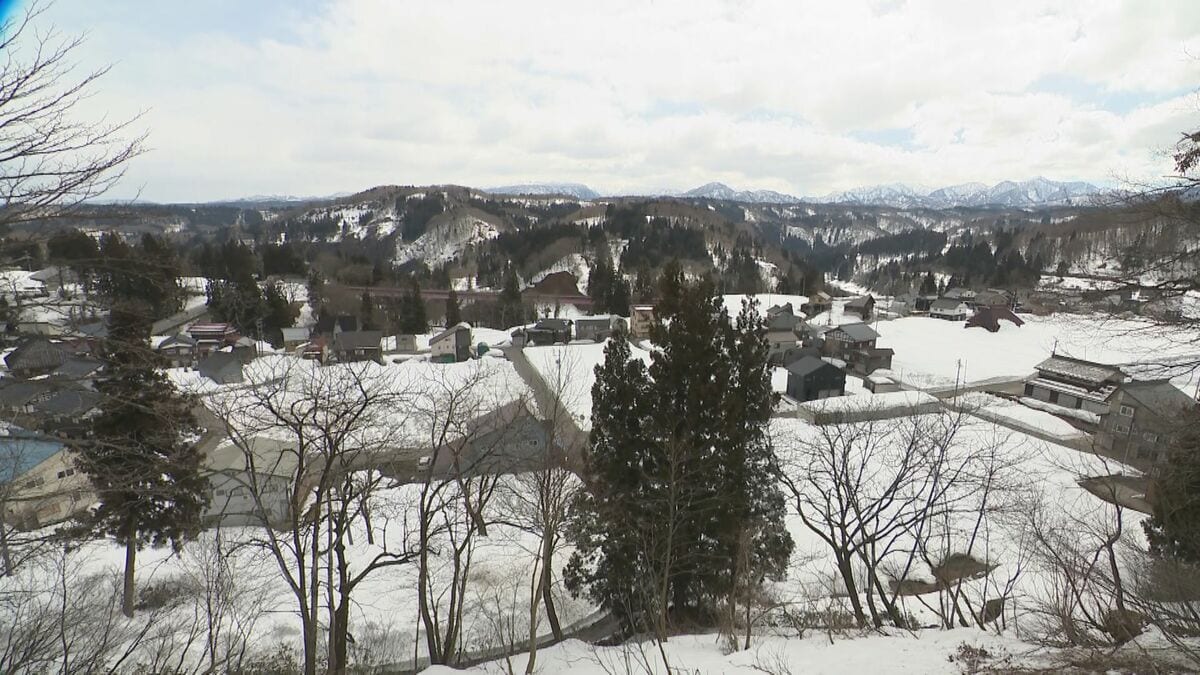 東日本大震災の翌日…豪雪の村を襲った震度6強の地震から15年 人口