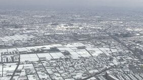 スリップ事故相次ぐ… 名古屋で今季初の積雪 岐阜･高山市では最大20センチ 白川村では61センチの積雪 “今季最強寒波”襲来|TBS NEWS DIG