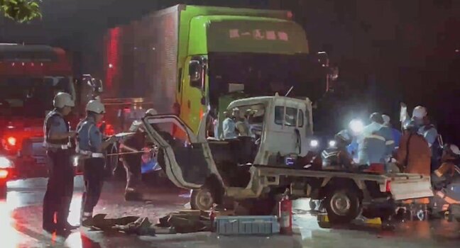 【速報】白鷹町で大型トラックと軽トラックが衝突 軽トラックの運転手が意識不明(山形)|TBS NEWS DIG
