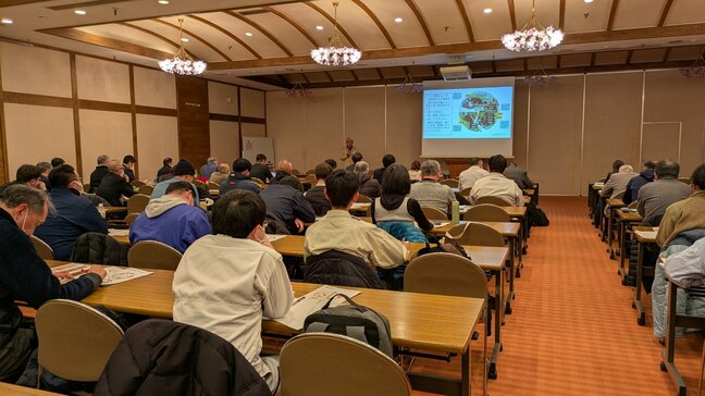 “音を出して人の存在を知らせることが重要”　冬眠あけのクマ被害を防ぐために　県教委がクマの生態を学ぶ研修会を初開催|TBS NEWS DIG