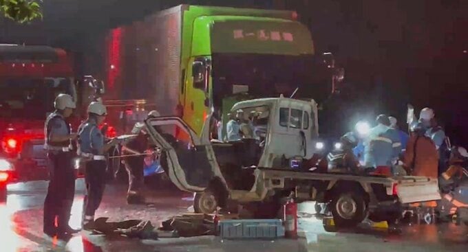 【速報】白鷹町で大型トラックと軽トラックが衝突　軽トラックの運転手が意識不明（山形）|TBS NEWS DIG
