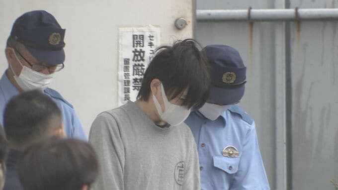 壁かけ時計型やモバイルバッテリー型のカメラ…　美容クリニックで全身脱毛中の女性の裸を盗撮か　勤務する看護師の男（40）を逮捕　容疑認める　神奈川県警|TBS NEWS DIG