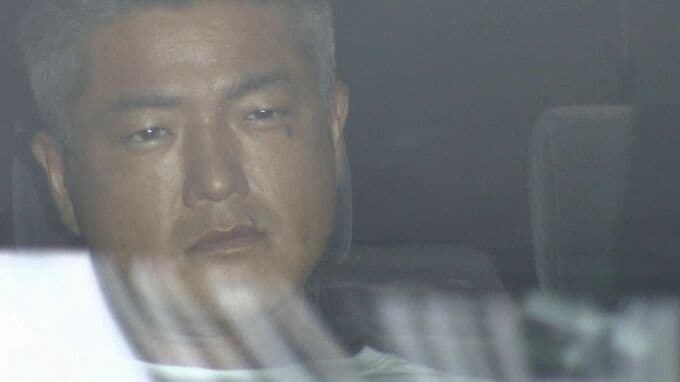 ビール樽で客を殴打、「コラ、クソガキ」「お前しばくで」と恫喝、コンビニ店員に「加熱直後の大盛ペペロンチーノ」を投げつけ…　自称「テポドン」の半グレグループリーダー格の男（39）に実刑判決　大阪地裁　|　MBSニュース | 関西の最新ニュースを分かりやすく。