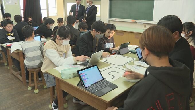 ロボットを使い高校生がプログラミングの魅力を伝える　山口県宇部市|TBS NEWS DIG