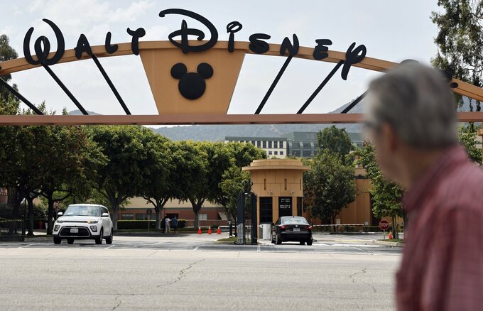 ディズニー、テレビ事業再編で数百人削減へ－米紙WSJ