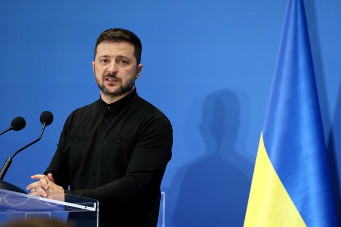 米・ウクライナ首脳が18日に会談－プーチン氏は譲歩の気配見せず