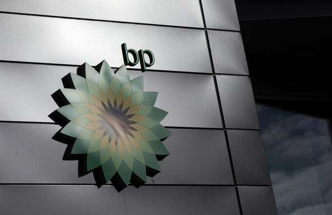 シェルがＢＰ買収を検討、株価や原油相場見極め判断－関係者