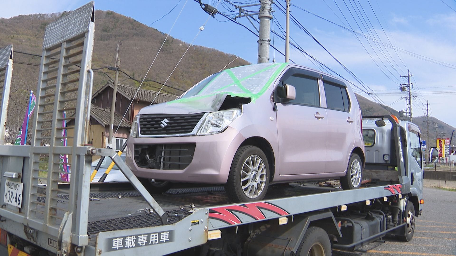 78歳男性が乗った自転車が横断中に車にはねられる 頭を強く打ち重体の