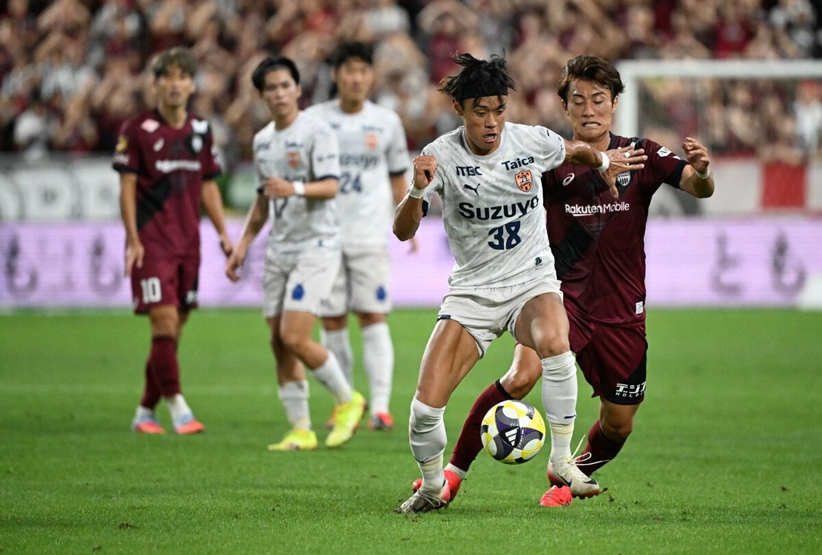 清水エスパルス 小塚移籍後初ゴールで先制も悔しい逆転負け 神戸に1-2【J1リーグ第32節速報】