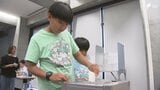 選挙に関心を持って 夏休みの子どもたちが「模擬投票」体験 実際の選挙の記載台や投票箱使って=静岡・焼津市|TBS NEWS DIG