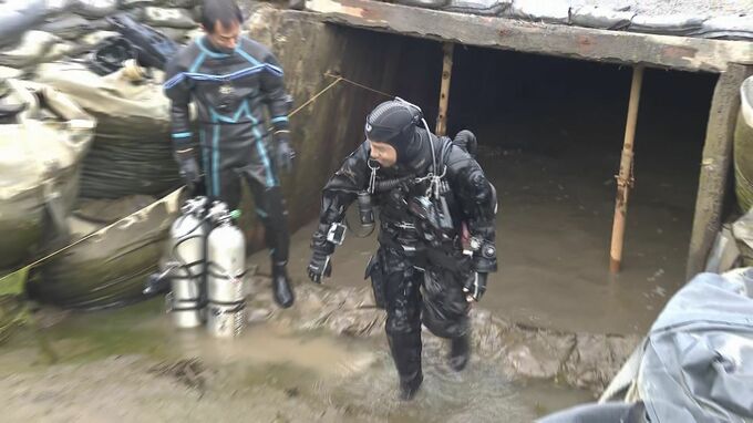 「もうちょっと（坑道の）先ですかね」初日は遺骨発見されず　遺骨発掘初日の潜水調査終える　戦時中の炭鉱水没事故犠牲者の遺骨捜索　海底には180人あまりの遺骨が眠る可能性の長生炭鉱　山口県宇部市　|　山口のニュース・天気・防災｜tys NEWS｜ｔｙｓテレビ山口