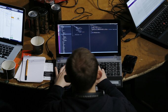 ソフト株の試練続く、AI脅威が成長期待を「粉砕」－Claudeが台風の目