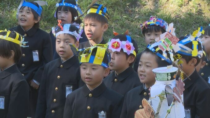舞台は民俗文化財の野外劇場「楽桟敷」　児童が「ふるさと愛」を小学生が発表　|　山口のニュース・天気・防災｜tys NEWS｜ｔｙｓテレビ山口