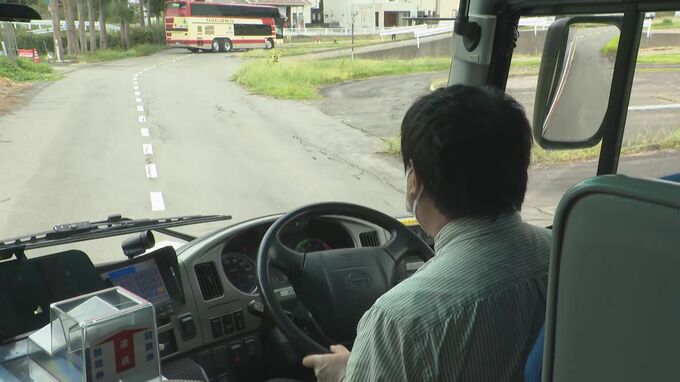 「簡単に見えるけど…」ドライバー確保へ・長野市のバス会社が運転士の体験会　|　SBC NEWS | 長野のニュース | SBC信越放送