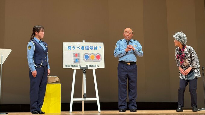 「かぶっていない自分が損」ヘルメット着用など交通安全を呼びかけ　フリーアナ・山本浩之氏が一日警察署長　大阪・東成区　|　MBSニュース | 関西の最新ニュースを分かりやすく。