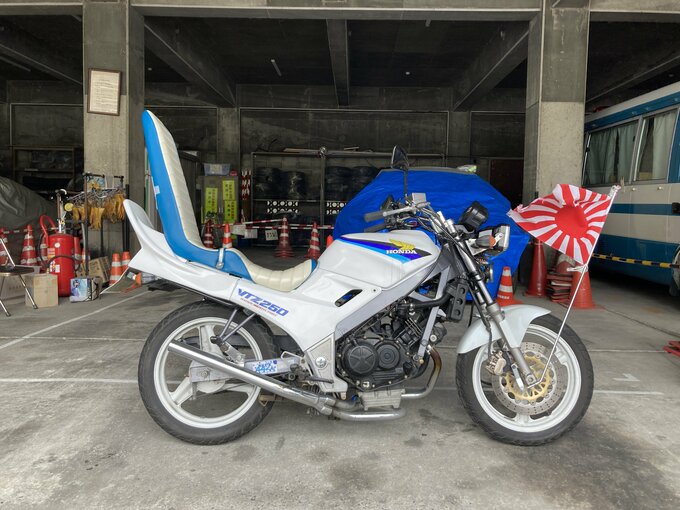 爆音バイクが車と接触 「信号は赤色だったと思う」 車の運転手がけが　バイク運転の少年(17)を逮捕　広島　|　RCC NEWS | 広島ニュース | RCC中国放送