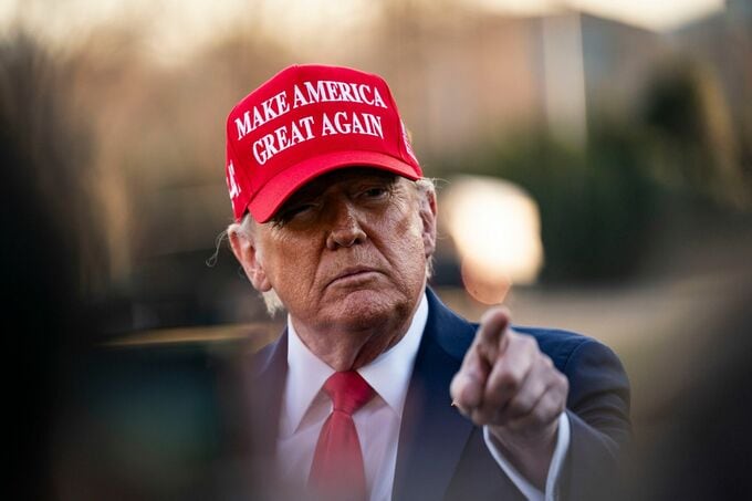 トランプ関税と対ベネズエラ強硬姿勢、米原油輸入の８割に打撃へ